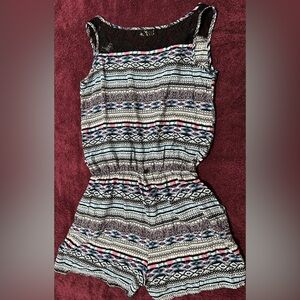 Patterned Sleeveless Jumpsuit